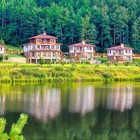 Holiday park Eco Village Ruminika 2*